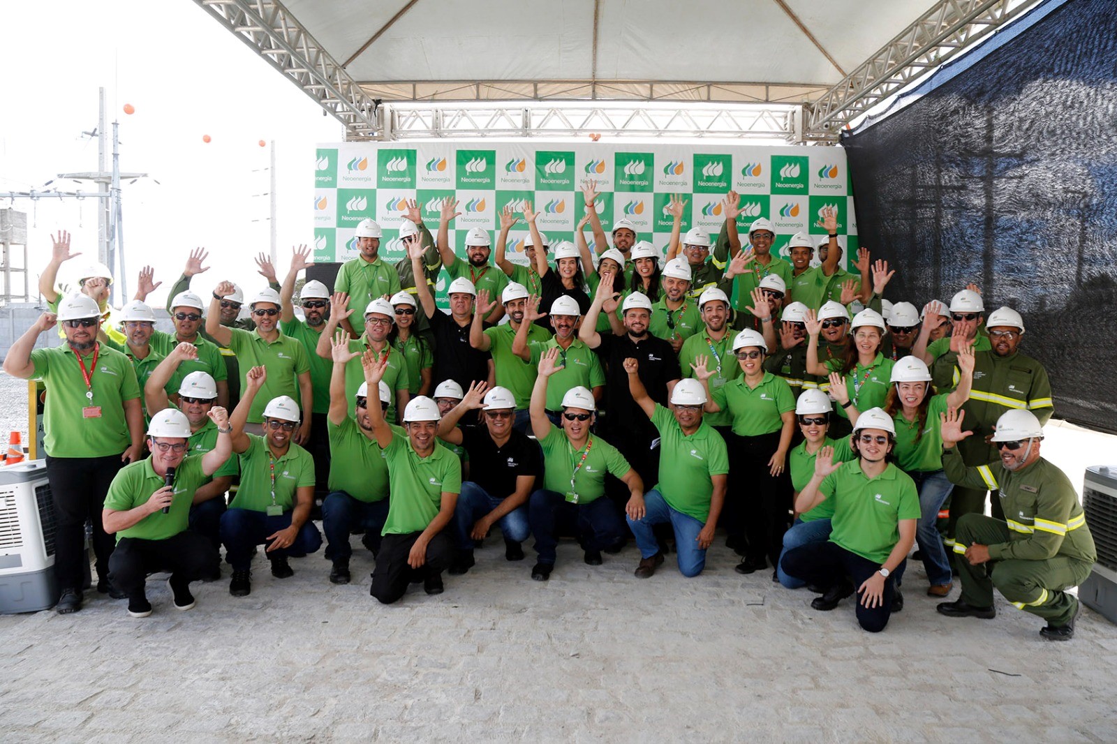 Colaboradores da Neoenergia Cosern na inauguração da SE Lagoa Nova.jpg