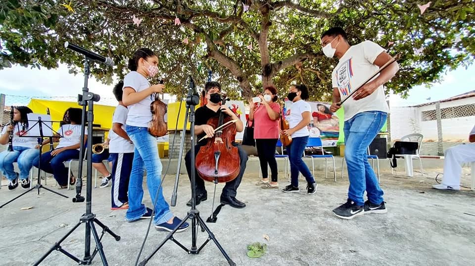 ProjetoConexaoFelipeCamarao_OficinadeMusica.jfif